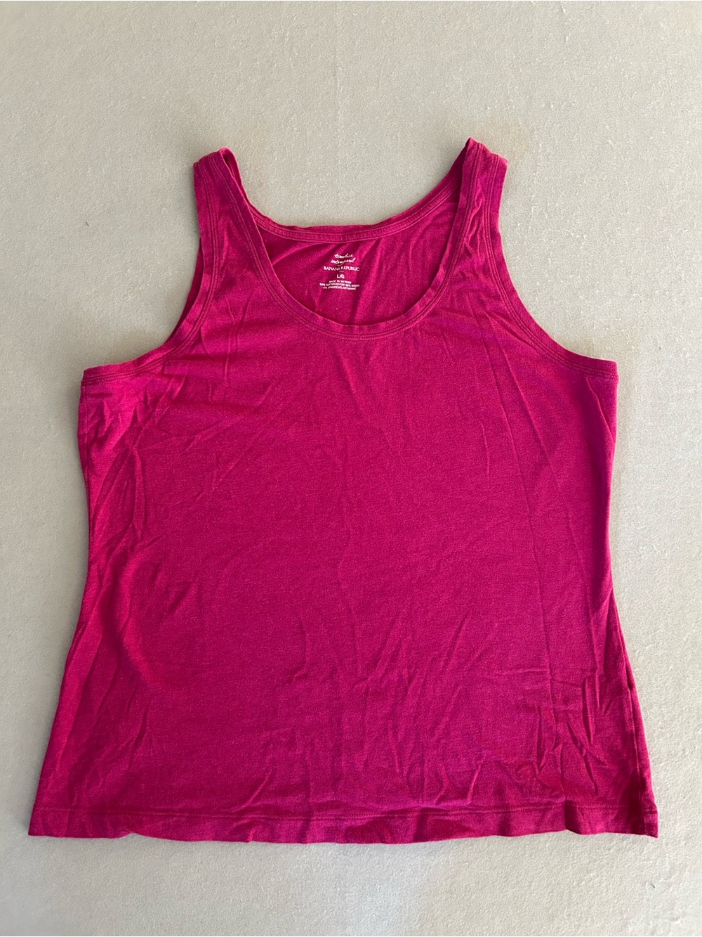 Banana Republic Timeless Intemporal Women’s Fuchsia Pink Scoop Tank Size L